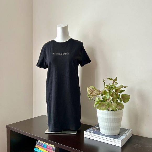 Calliope ⎮ T-shirt dress - Picture 1 of 7